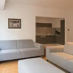 Lecomte - The Shoreline Seaview 187