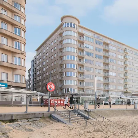 Lecomte - The Shoreline Seaview 187