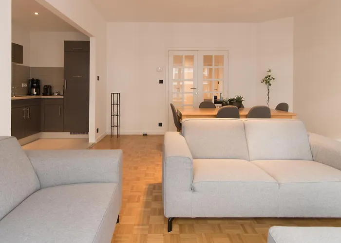 Lecomte - The Shoreline Seaview 187 Ostende