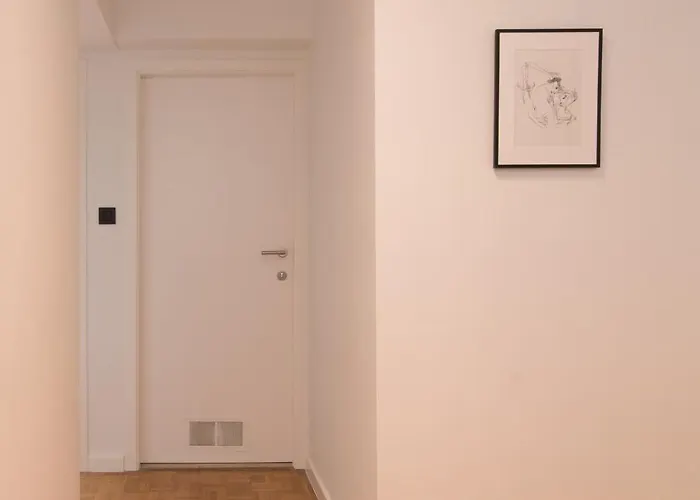 Lecomte - The Shoreline Seaview 187 Apartment *