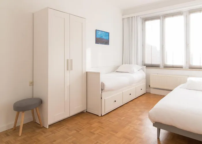 Apartment Lecomte - The Shoreline Seaview 187 *